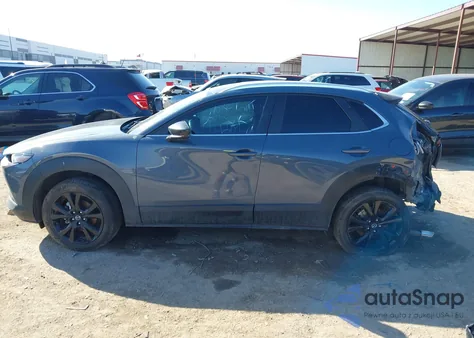 2022 Mazda Cx-30 Carbon Edition z USA, uszkodzony, nr VIN 3MVDMBCL6NM419089
